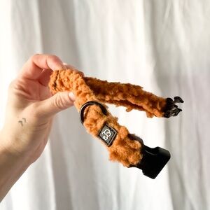 Dog Collar Small Sherpa Brown NWOT Lucy & Co. Pet Collar